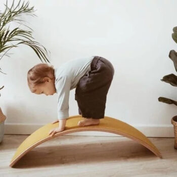 Montessori curved balance board - Image 6