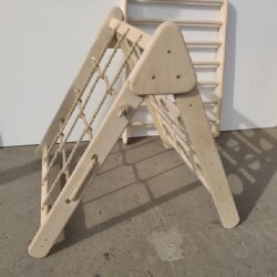 Pikler triangle - Vario